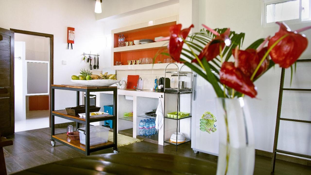 Апартаменты Sophie House Хиккадува Экстерьер фото