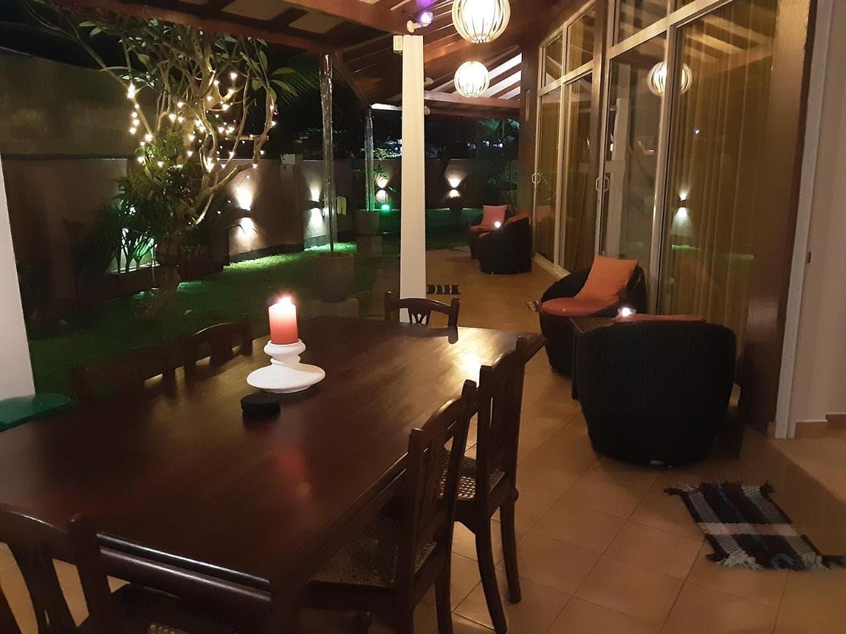 Апартаменты Sophie House Хиккадува Экстерьер фото